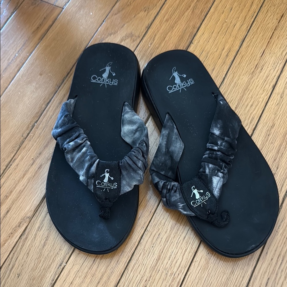 Corkys Women's Black Sandals